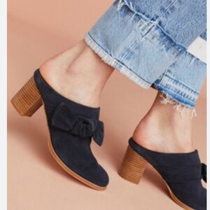 Matt Bernson | Brise Bow Black Suede Mules